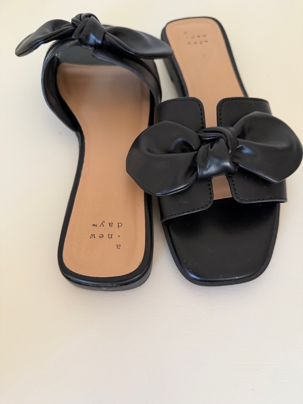 a new day Black Bow Slide Mules - Picture 3 of 5